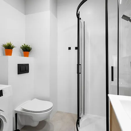 Διαμέρισμα Nowoczesne I Eleganckie Very Berry W Poznaniu By Renters Πόζναν