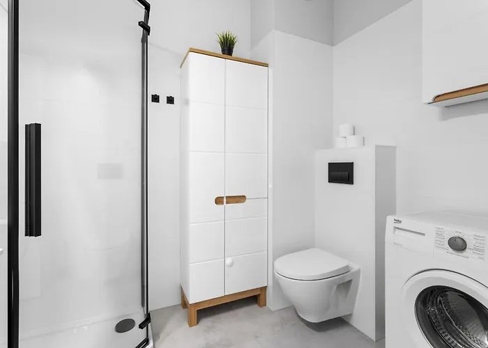 Apartman Nowoczesne I Eleganckie Very Berry W Poznaniu By Renters *