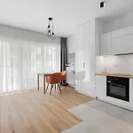 Daire Nowoczesne I Eleganckie Very Berry W Poznaniu By Renters