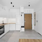 Daire Nowoczesne I Eleganckie Very Berry W Poznaniu By Renters *