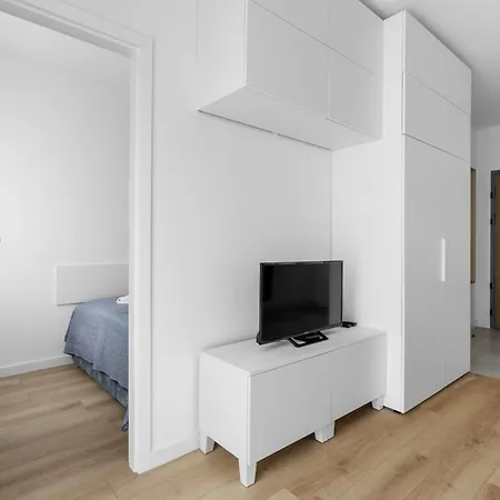 Nowoczesne I Eleganckie Oraz Z Balkonami W Poznaniu By Renters Lägenhet