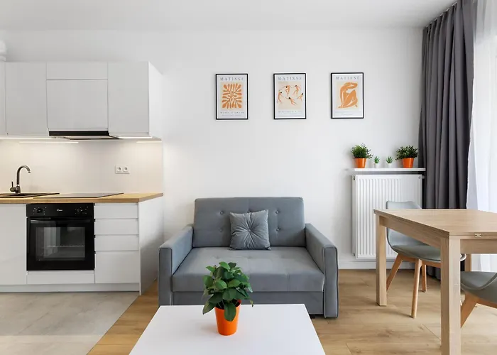 Nowoczesne I Eleganckie Very Berry W Poznaniu By Renters Apartamento