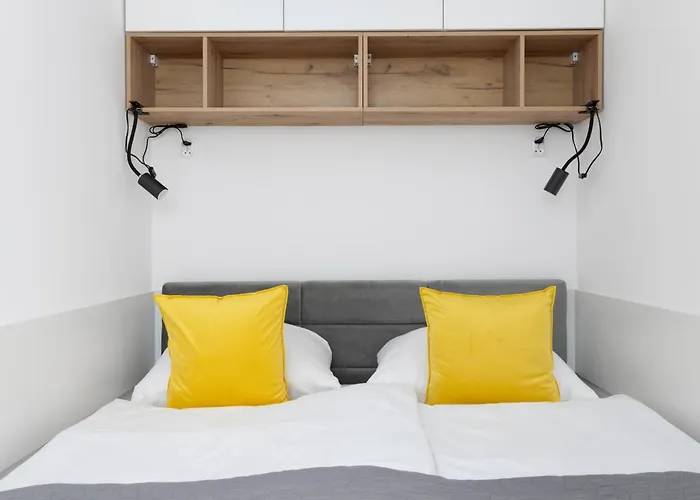 Apartamento Nowoczesne I Eleganckie Very Berry W Poznaniu By Renters